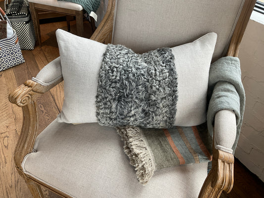 Linen/Fur Pillow-22 x 14