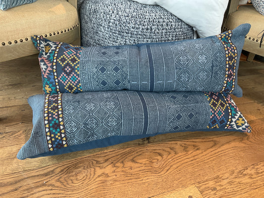 P0969 Navy/Multi Lumbar Pillow