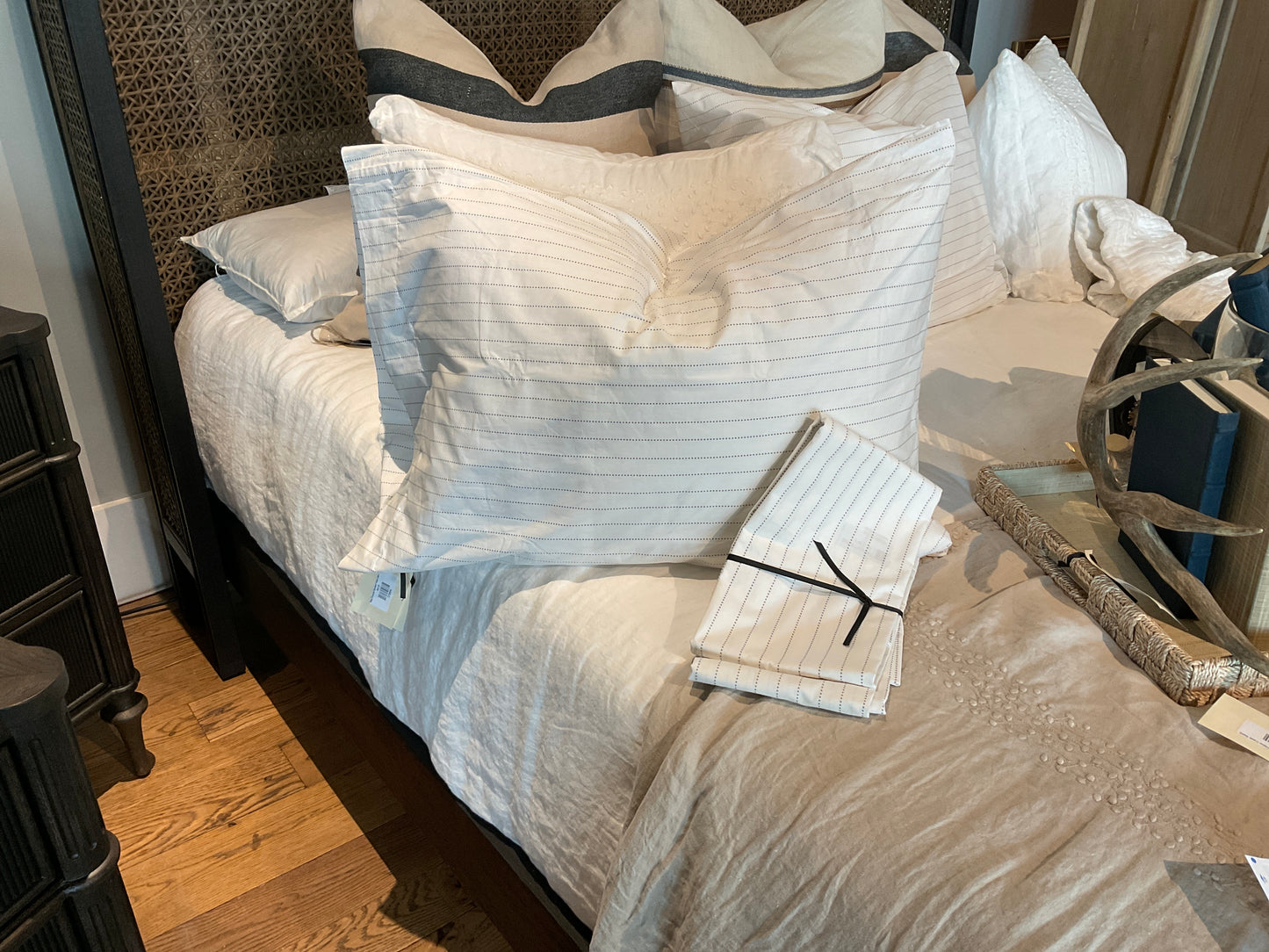 Riley Charcoal Standard Pillow Case Set/2