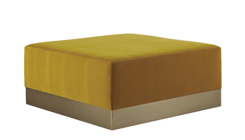 9119-90 Cocktail Ottoman in Marco Citrine