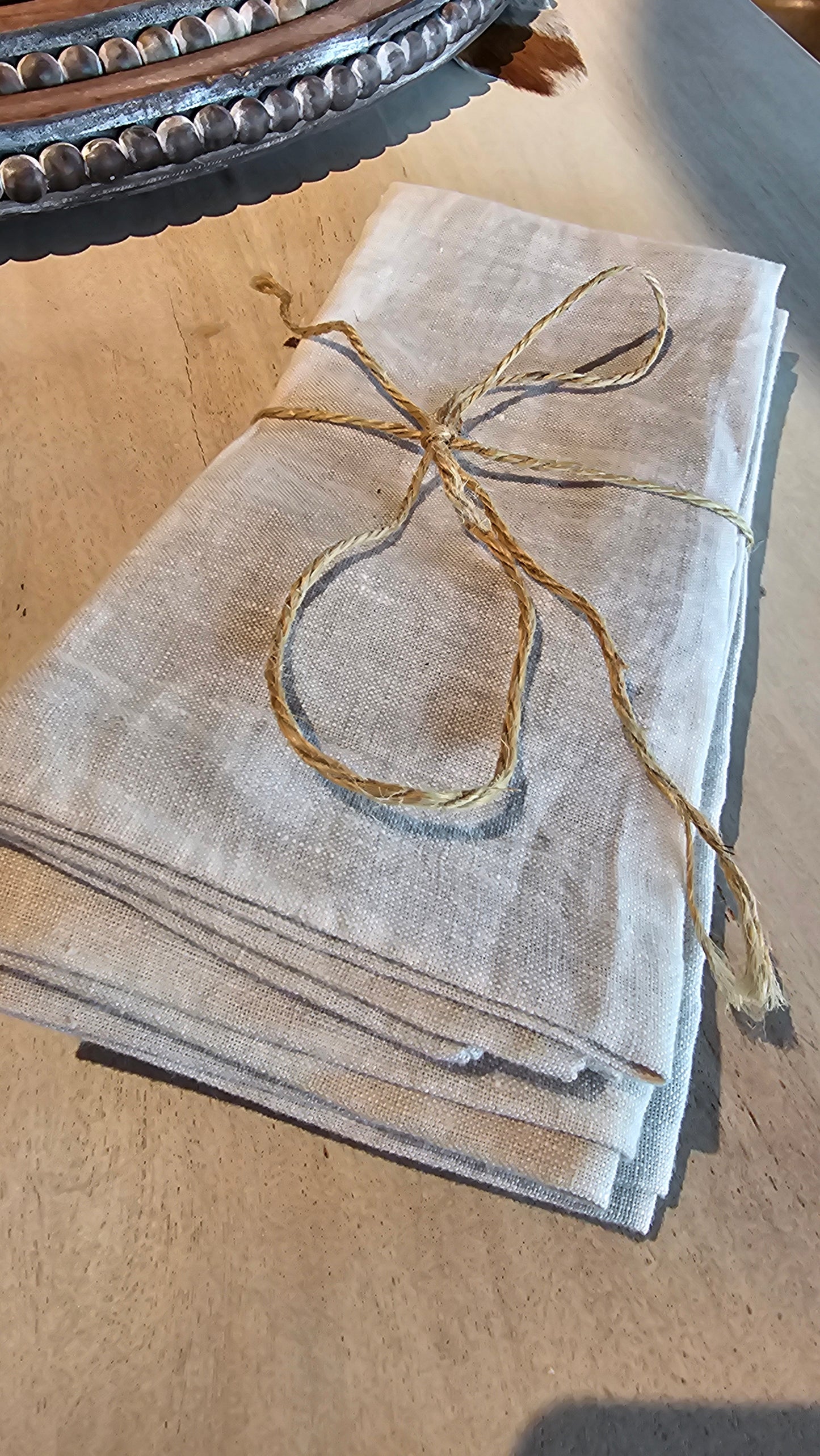 LIN30 Stone Napkin set/4