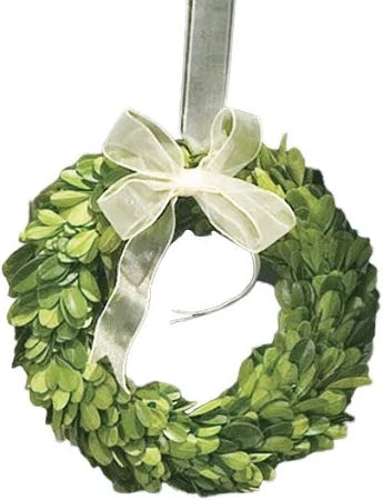 10076AM mini Boxwood Wreath Medium